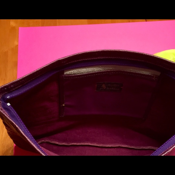 VASILIS FOR TROTTING PURPLE LEATHER LGE CLUTCH 💜 - Picture 7 of 7